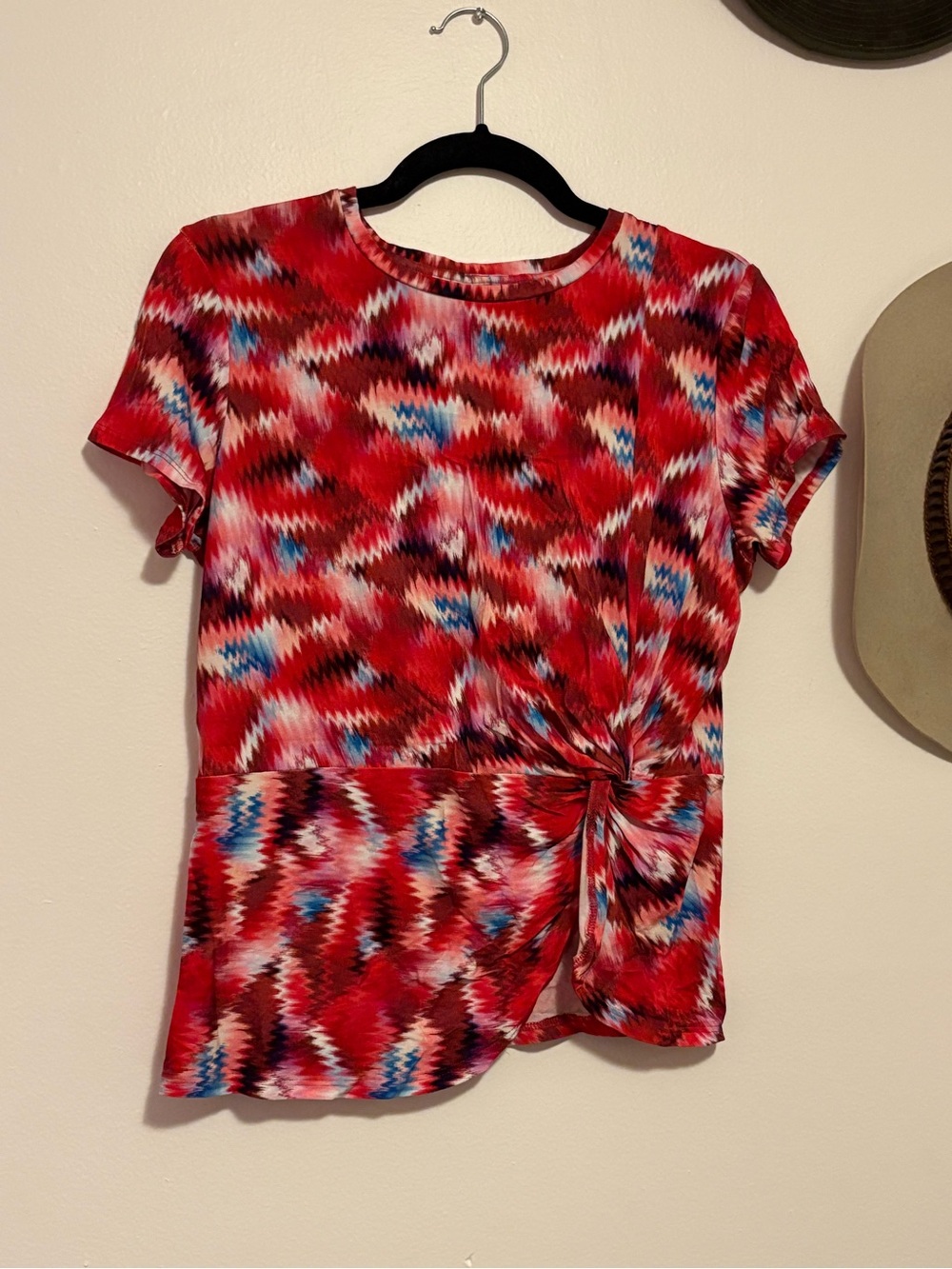 Saint + Sofia Short Sleeve Twist-Front Top